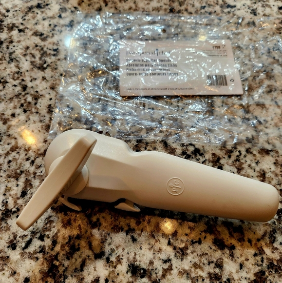 Pampered Chef smooth edge can opener - Picture 2 of 4